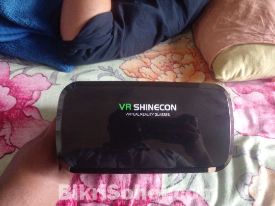 Shinecon G06A VR BOX and remote control